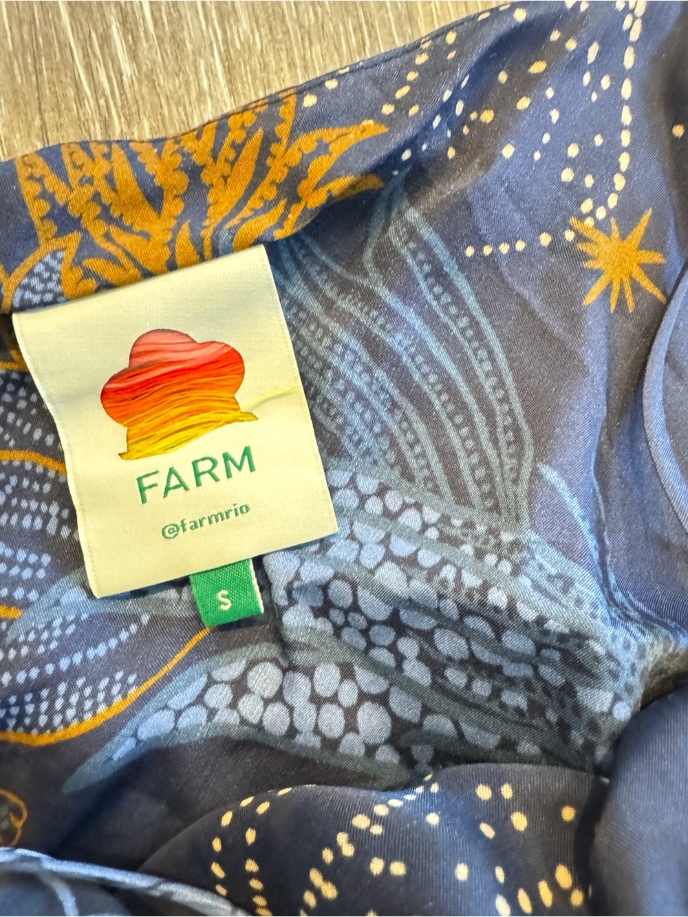 Farm Rio dress - Picture 2 of 2